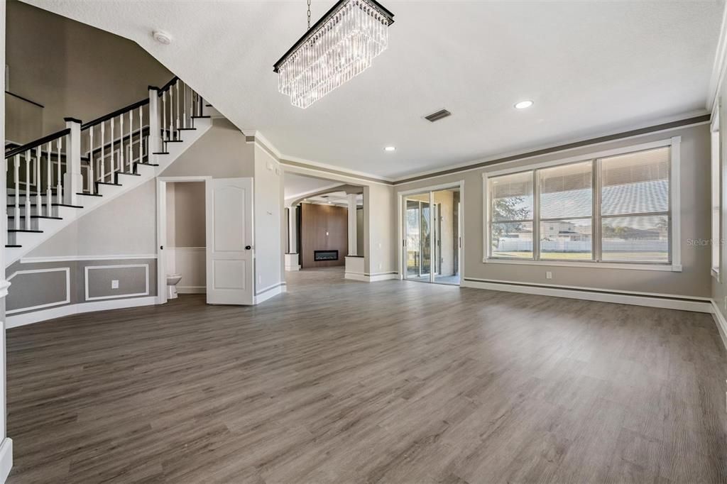 For Sale: $449,000 (4 beds, 3 baths, 2533 Square Feet)