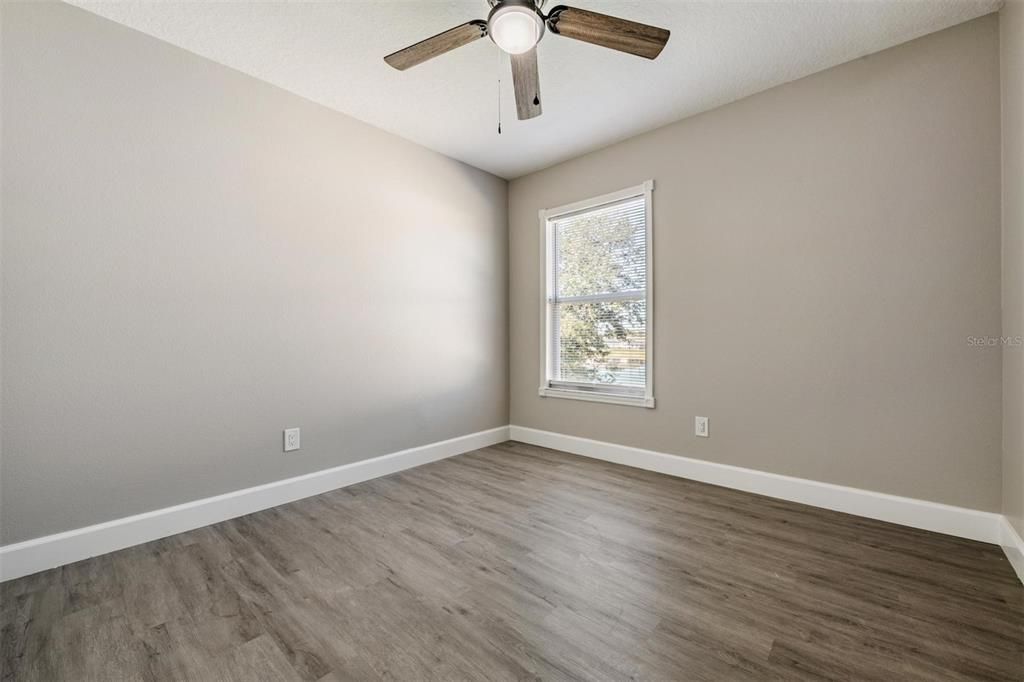 For Sale: $449,000 (4 beds, 3 baths, 2533 Square Feet)