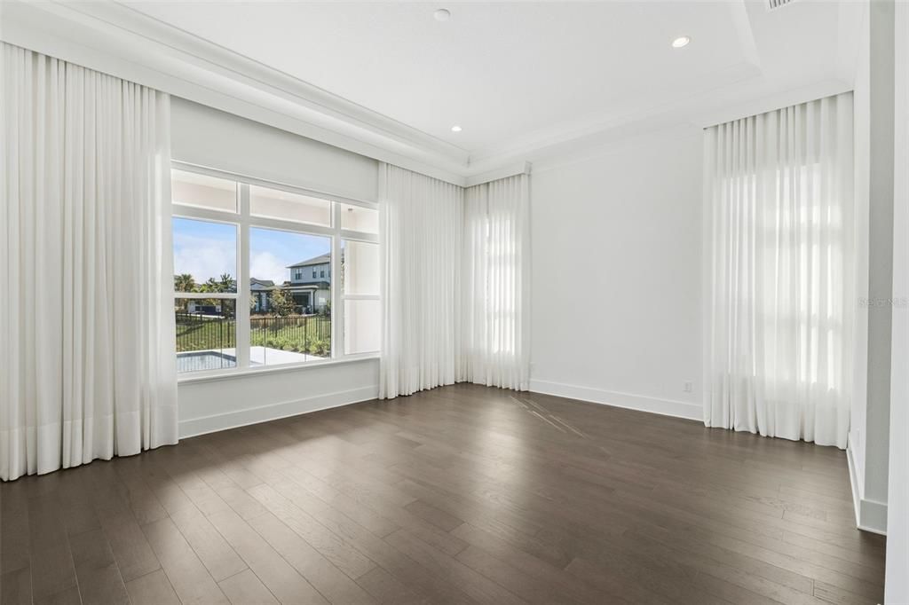 На продажу: $3,900,000 (5 спален, 6 ванн, 6632 Квадратных фут)