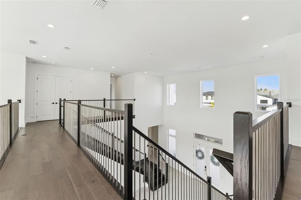 На продажу: $3,900,000 (5 спален, 6 ванн, 6632 Квадратных фут)