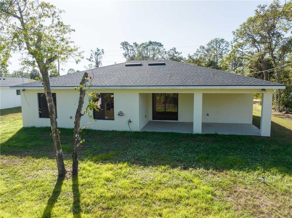 For Sale: $375,000 (3 beds, 2 baths, 1521 Square Feet)