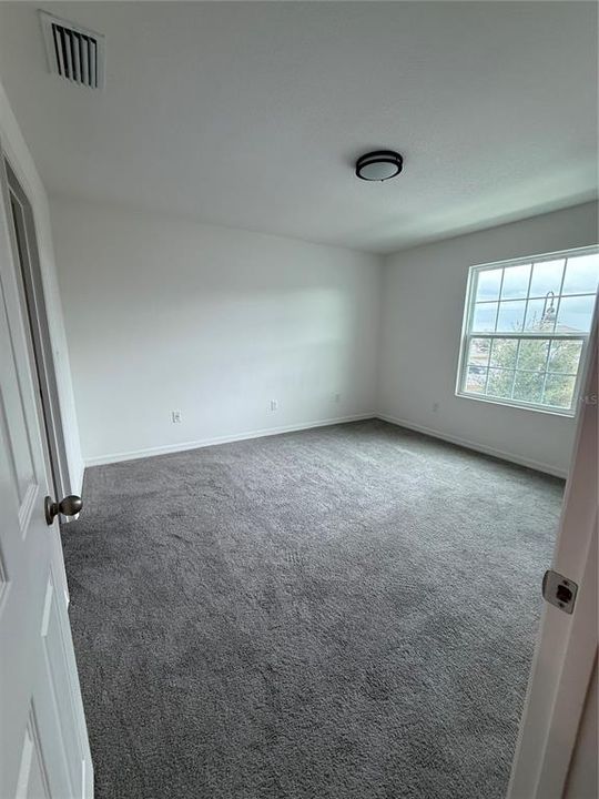 For Rent: $1,990 (3 beds, 2 baths, 1621 Square Feet)