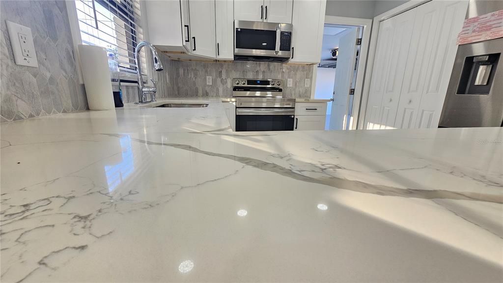 For Sale: $450,000 (3 beds, 2 baths, 1564 Square Feet)