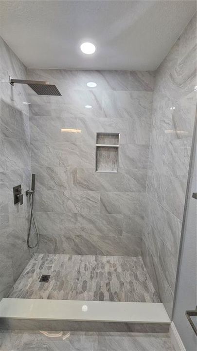 For Sale: $450,000 (3 beds, 2 baths, 1564 Square Feet)