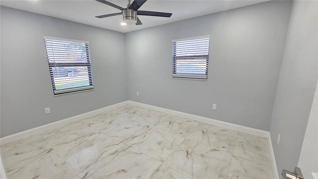 For Sale: $450,000 (3 beds, 2 baths, 1564 Square Feet)