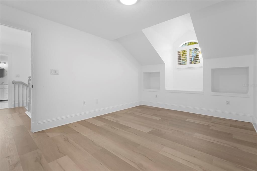 En Venta: $2,150,000 (5 camas, 5 baños, 3270 Pies cuadrados)