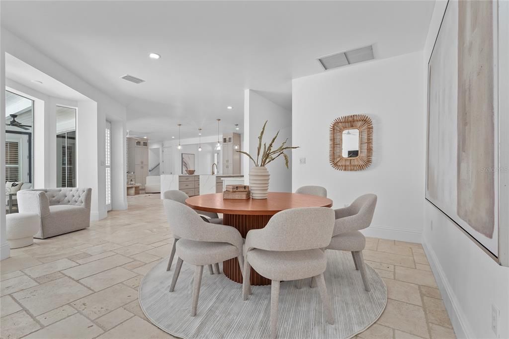 En Venta: $2,150,000 (5 camas, 5 baños, 3270 Pies cuadrados)