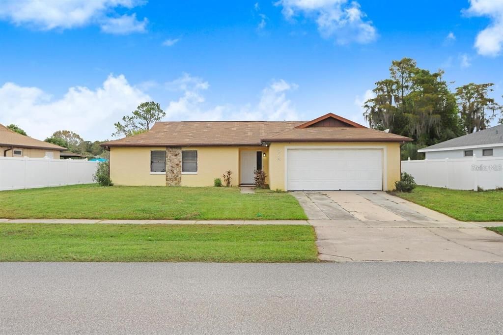 出租: $2,350 (3 贝兹, 2 浴室, 1486 平方英尺)