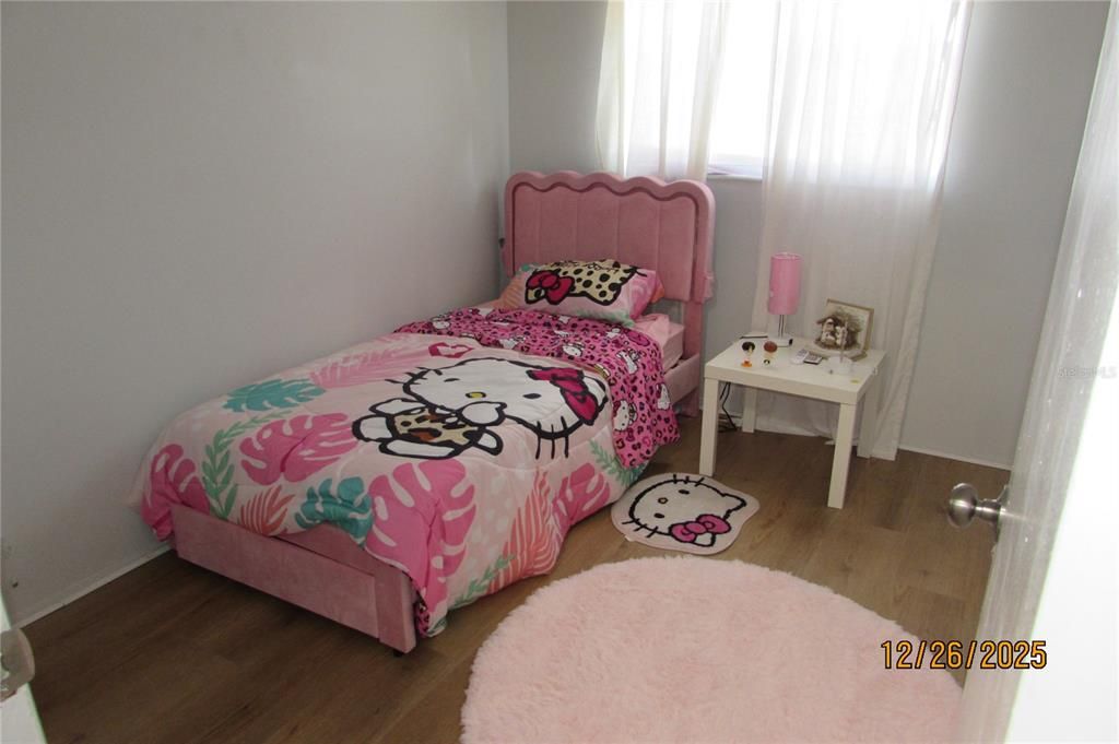 En Renta: $2,450 (4 camas, 2 baños, 1421 Pies cuadrados)