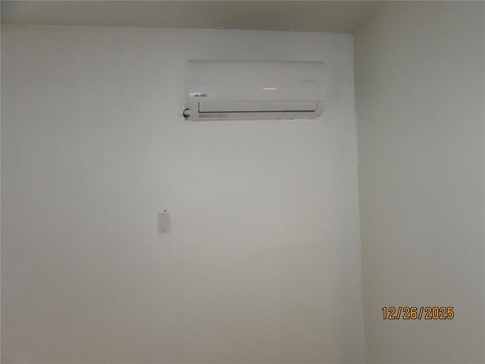 En Renta: $2,450 (4 camas, 2 baños, 1421 Pies cuadrados)