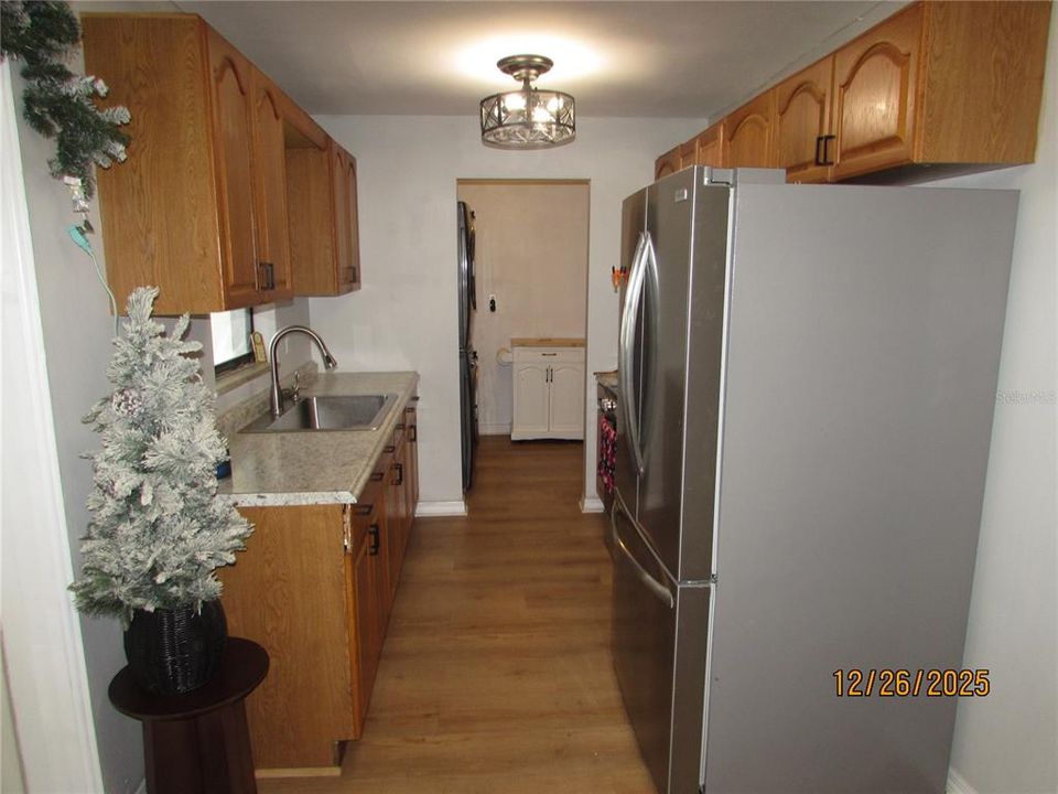 En Renta: $2,450 (4 camas, 2 baños, 1421 Pies cuadrados)