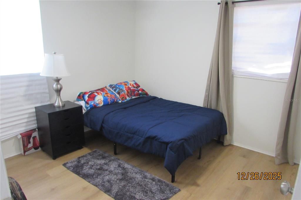 En Renta: $2,450 (4 camas, 2 baños, 1421 Pies cuadrados)