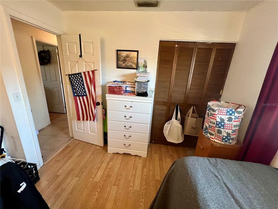 En Venta: $370,000 (6 camas, 0 baños, 1928 Pies cuadrados)