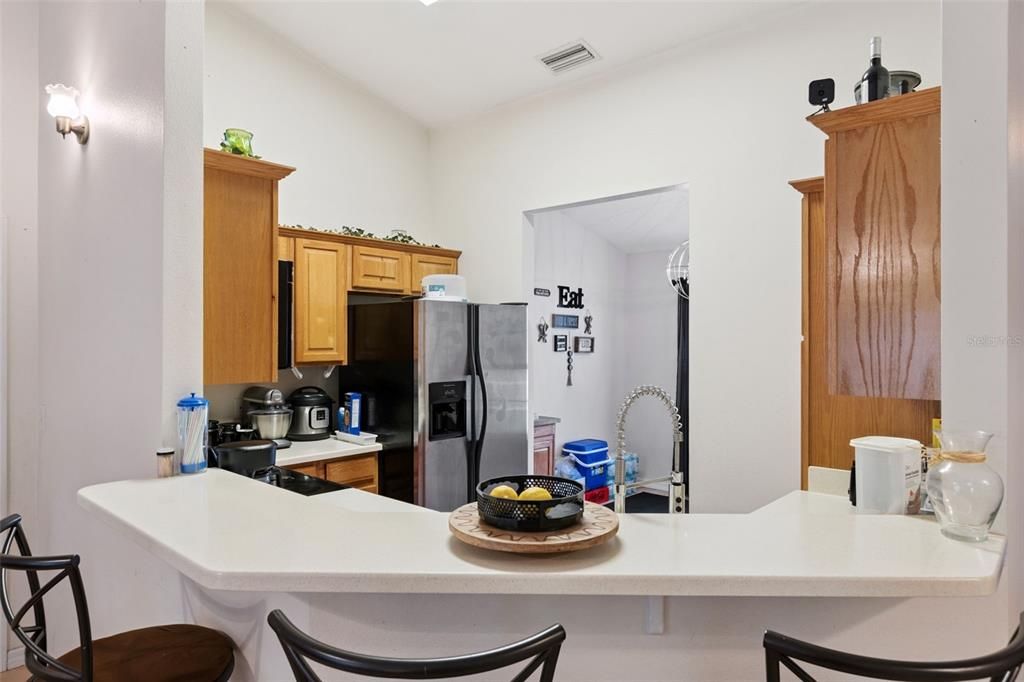 For Sale: $265,000 (3 beds, 2 baths, 1378 Square Feet)