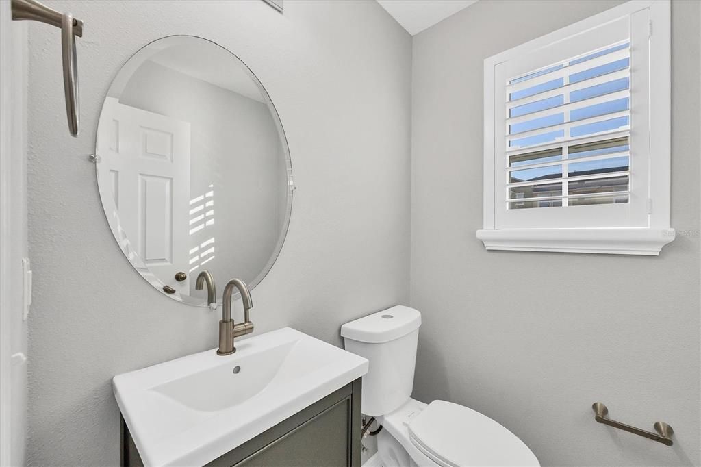 В аренду: $2,300 (2 спален, 2 ванн, 1064 Квадратных фут)