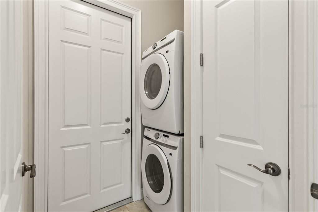 待售: $1,149,000 (3 贝兹, 3 浴室, 2704 平方英尺)