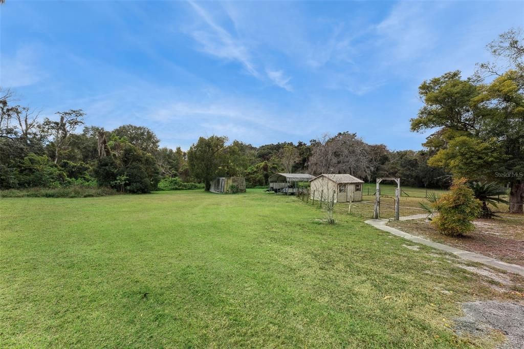 На продажу: $275,000 (2 спален, 2 ванн, 1101 Квадратных фут)