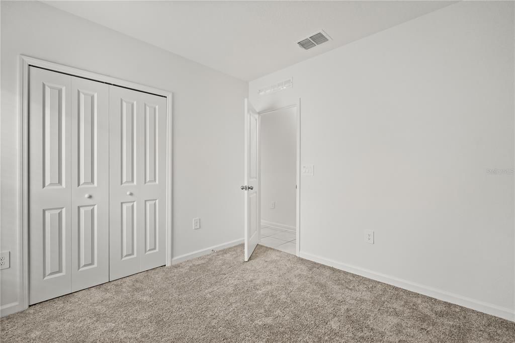 出租: $1,900 (4 贝兹, 2 浴室, 1950 平方英尺)