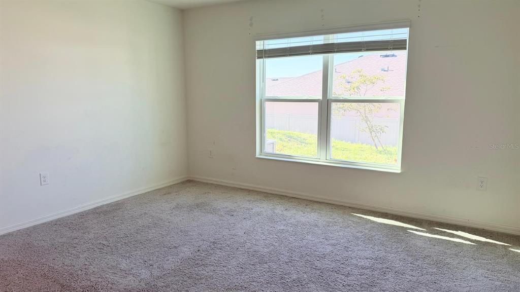 В аренду: $1,950 (3 спален, 2 ванн, 1542 Квадратных фут)