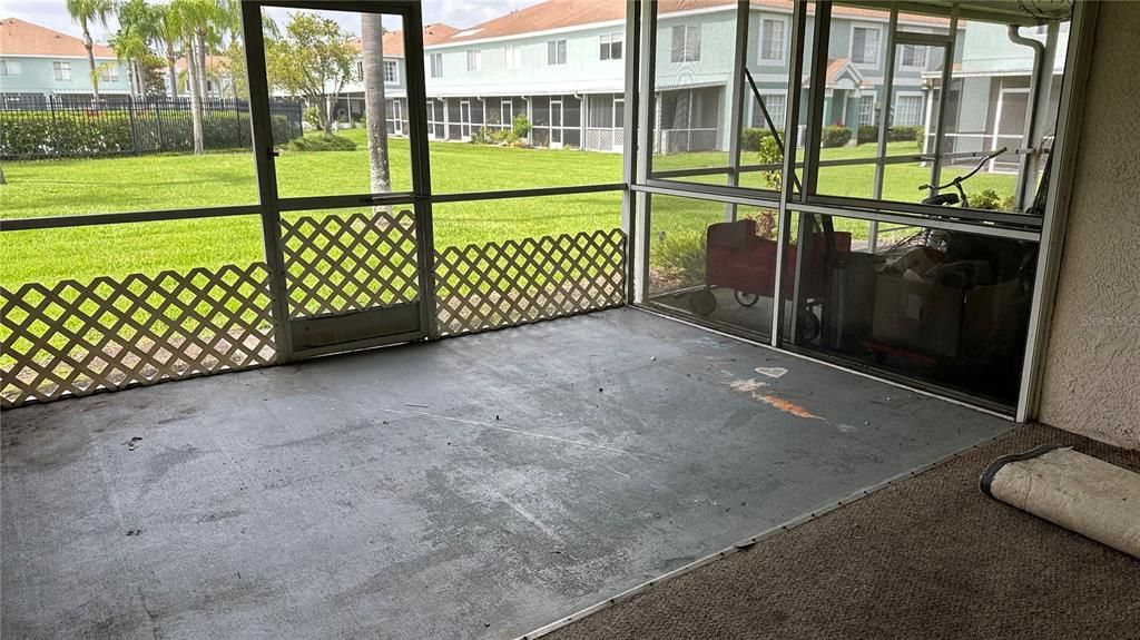 待售: $225,000 (2 贝兹, 2 浴室, 1595 平方英尺)