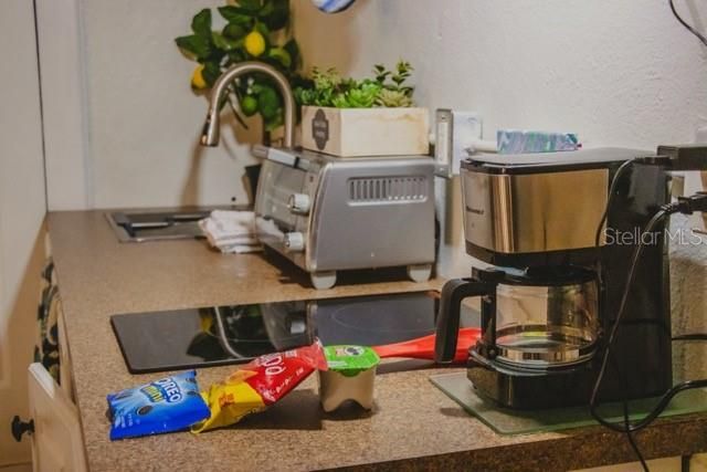 For Rent: $1,500 (1 beds, 1 baths, 308 Square Feet)