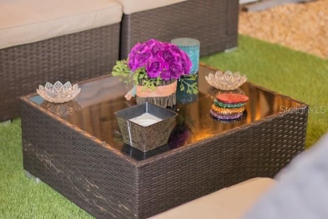 For Rent: $1,500 (1 beds, 1 baths, 308 Square Feet)