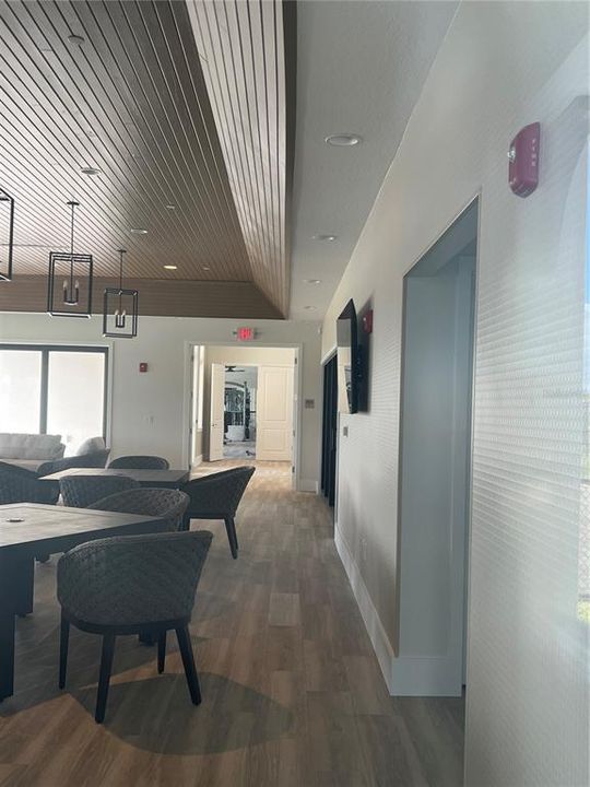 For Sale: $369,900 (4 beds, 3 baths, 2190 Square Feet)