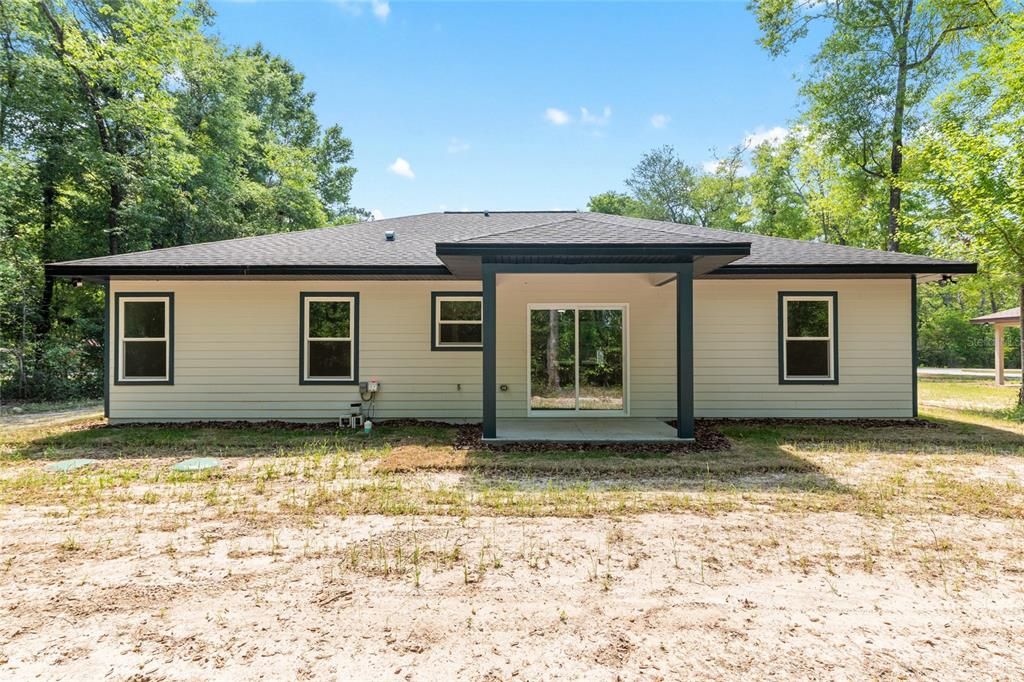 For Sale: $290,000 (3 beds, 2 baths, 1300 Square Feet)