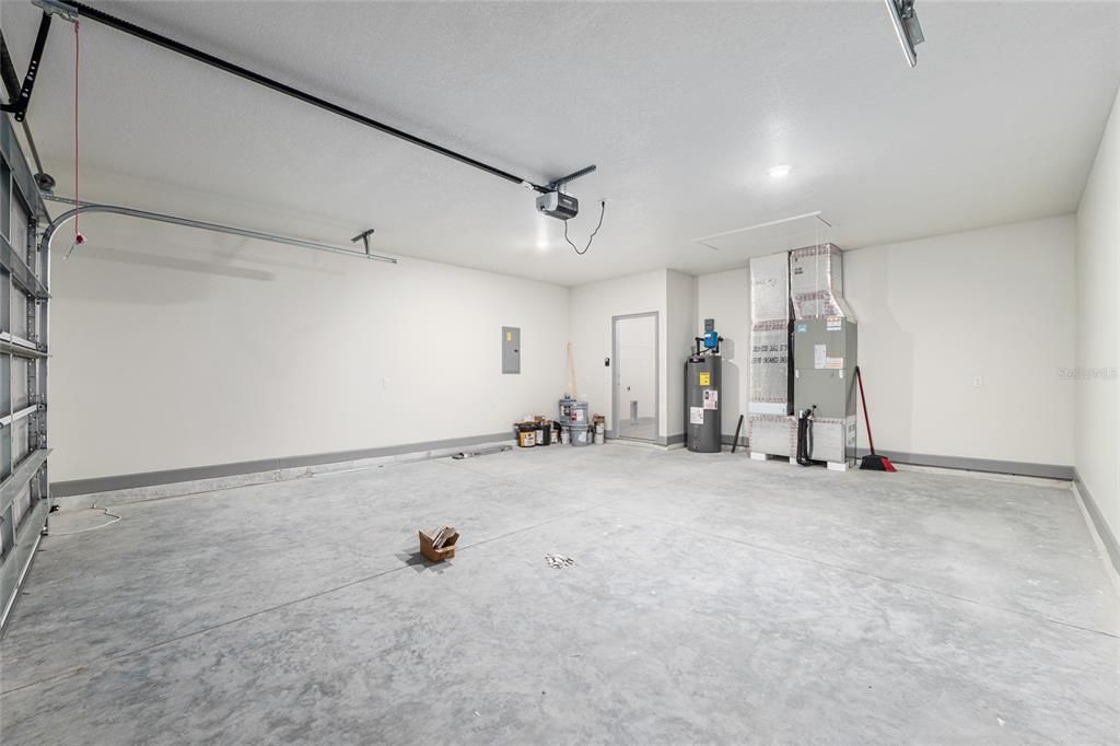 For Sale: $290,000 (3 beds, 2 baths, 1300 Square Feet)