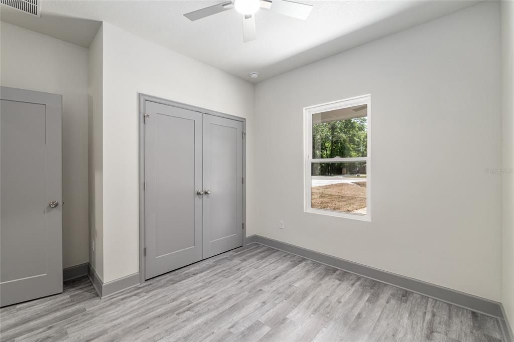 For Sale: $290,000 (3 beds, 2 baths, 1300 Square Feet)