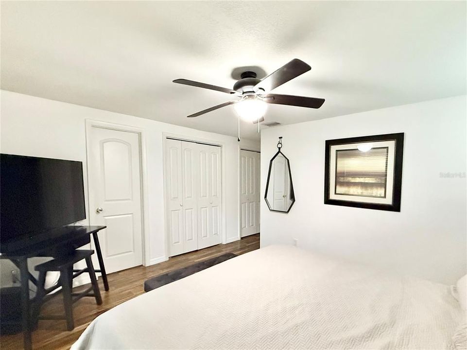 For Sale: $470,000 (3 beds, 2 baths, 1638 Square Feet)