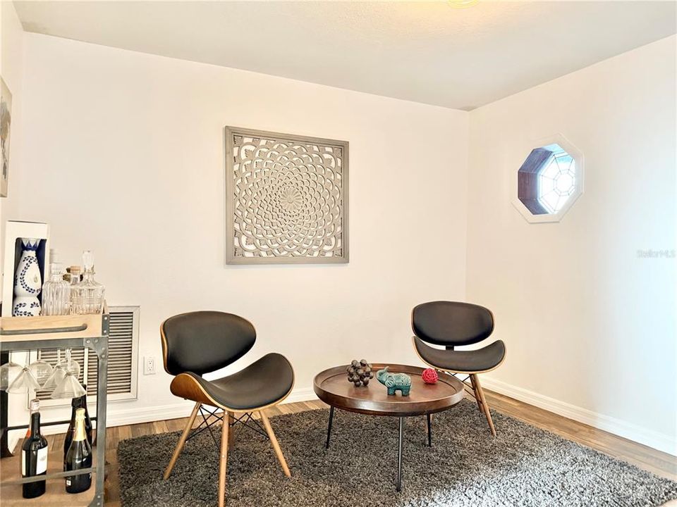 For Sale: $470,000 (3 beds, 2 baths, 1638 Square Feet)