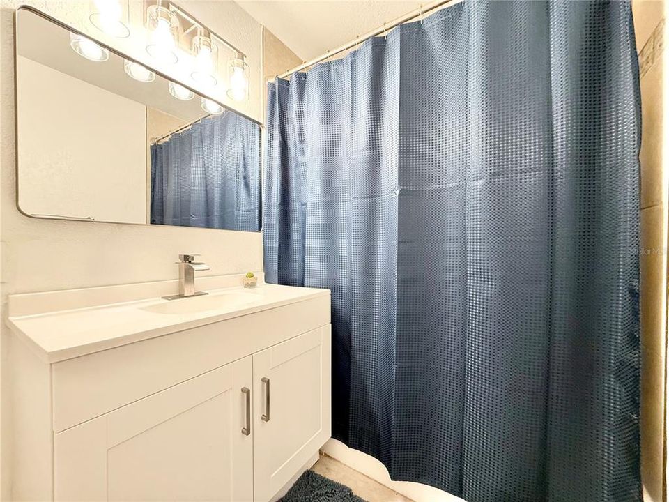 For Sale: $470,000 (3 beds, 2 baths, 1638 Square Feet)