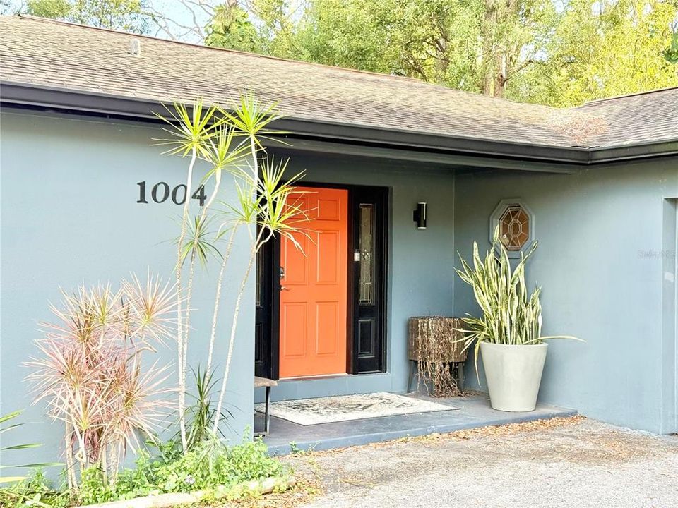 For Sale: $470,000 (3 beds, 2 baths, 1638 Square Feet)