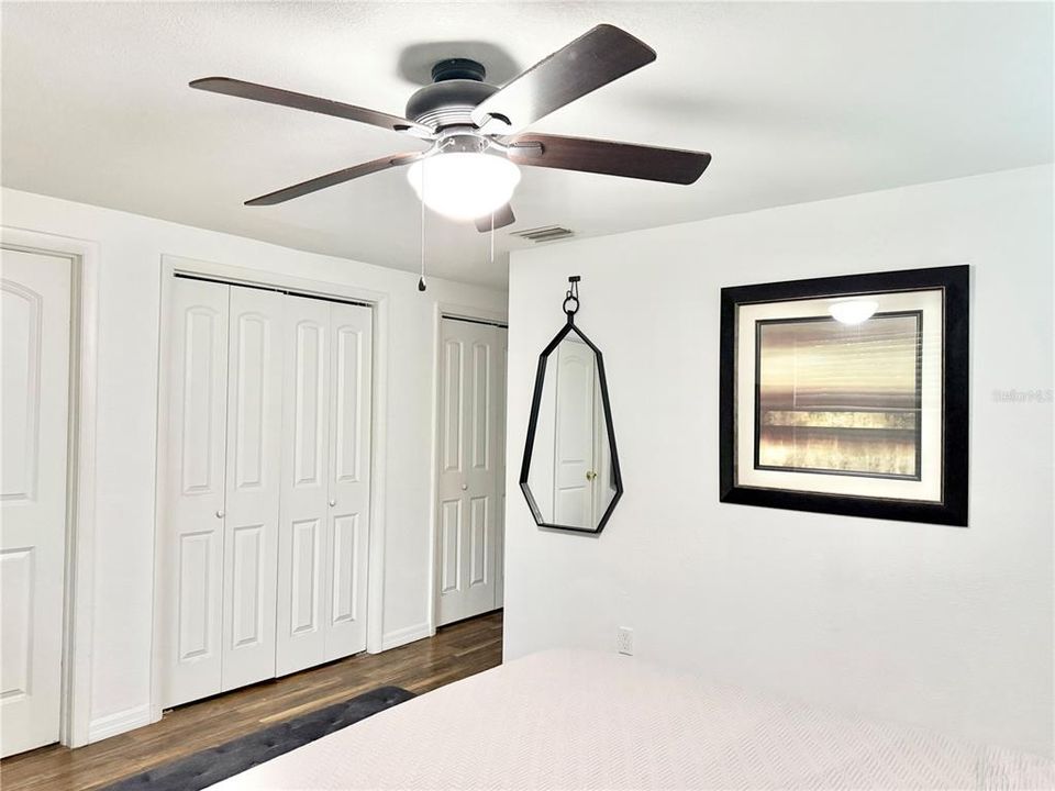 For Sale: $470,000 (3 beds, 2 baths, 1638 Square Feet)