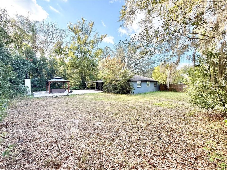 For Sale: $470,000 (3 beds, 2 baths, 1638 Square Feet)