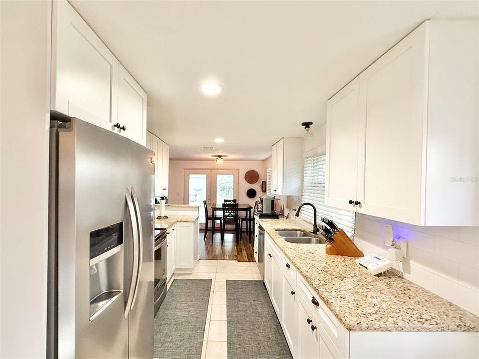 For Sale: $470,000 (3 beds, 2 baths, 1638 Square Feet)