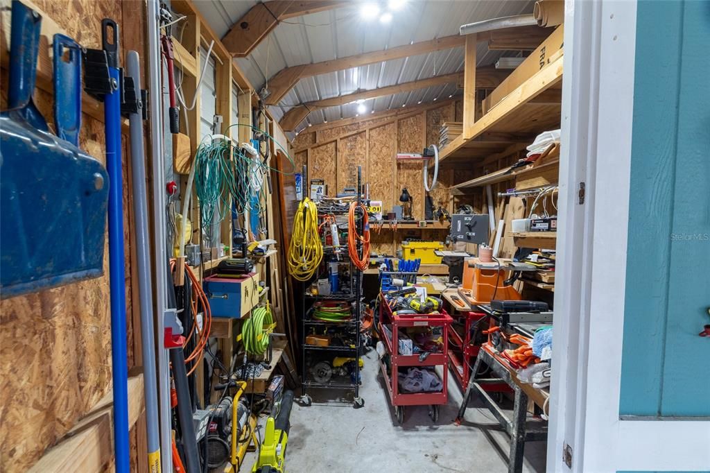 For Sale: $155,000 (3 beds, 2 baths, 1012 Square Feet)