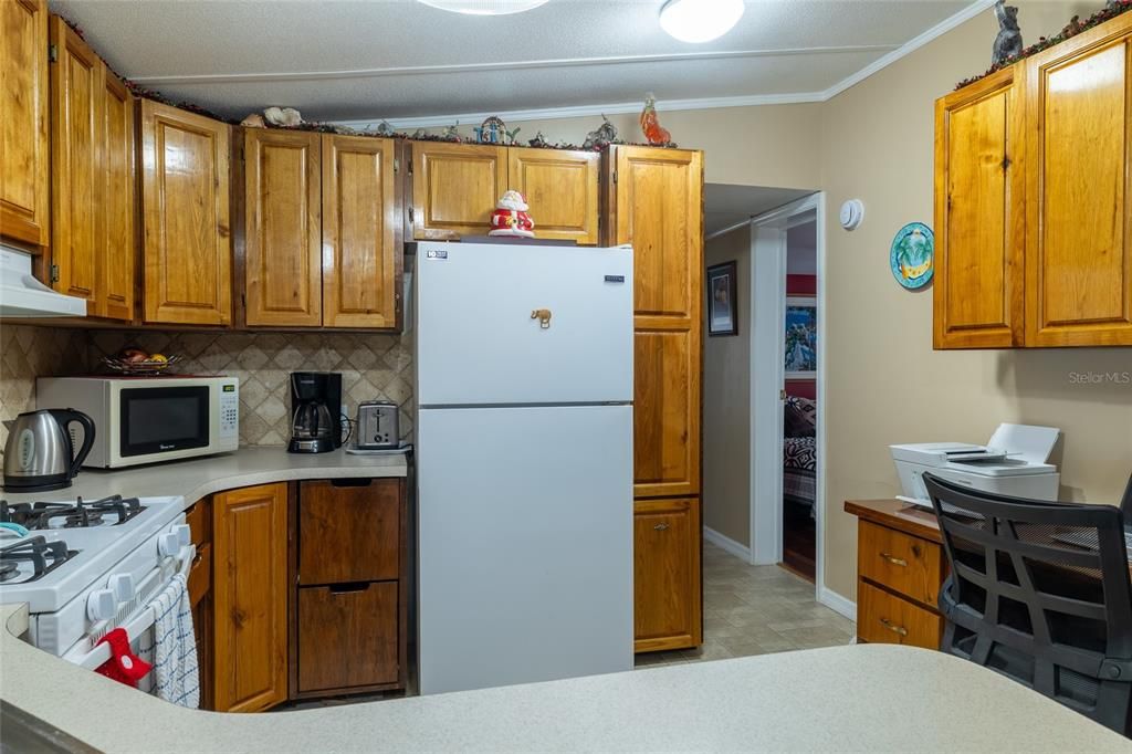 For Sale: $155,000 (3 beds, 2 baths, 1012 Square Feet)