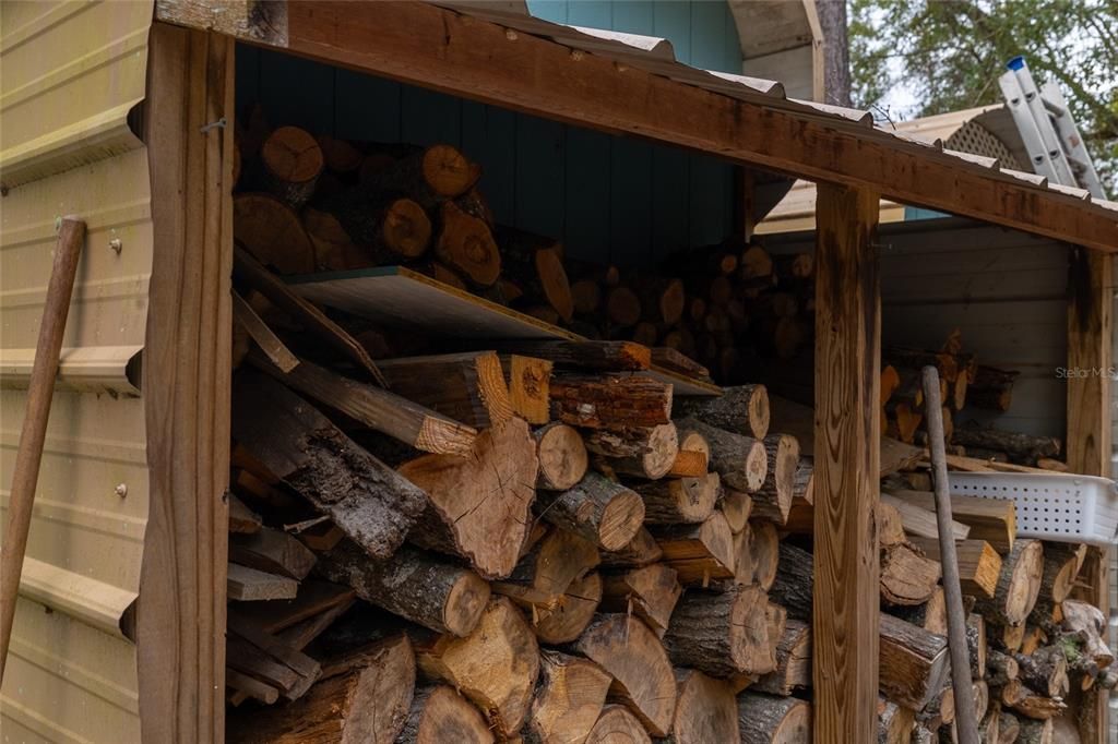 For Sale: $155,000 (3 beds, 2 baths, 1012 Square Feet)