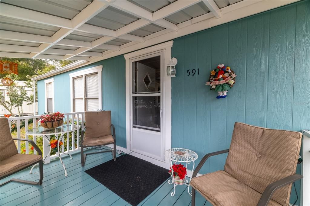 For Sale: $155,000 (3 beds, 2 baths, 1012 Square Feet)