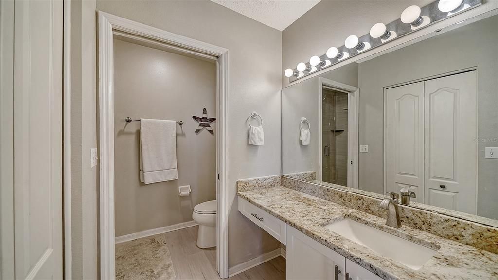 На продажу: $319,000 (2 спален, 2 ванн, 1106 Квадратных фут)