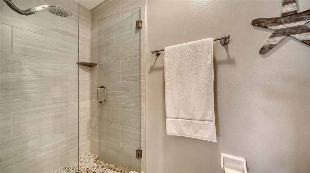 На продажу: $319,000 (2 спален, 2 ванн, 1106 Квадратных фут)