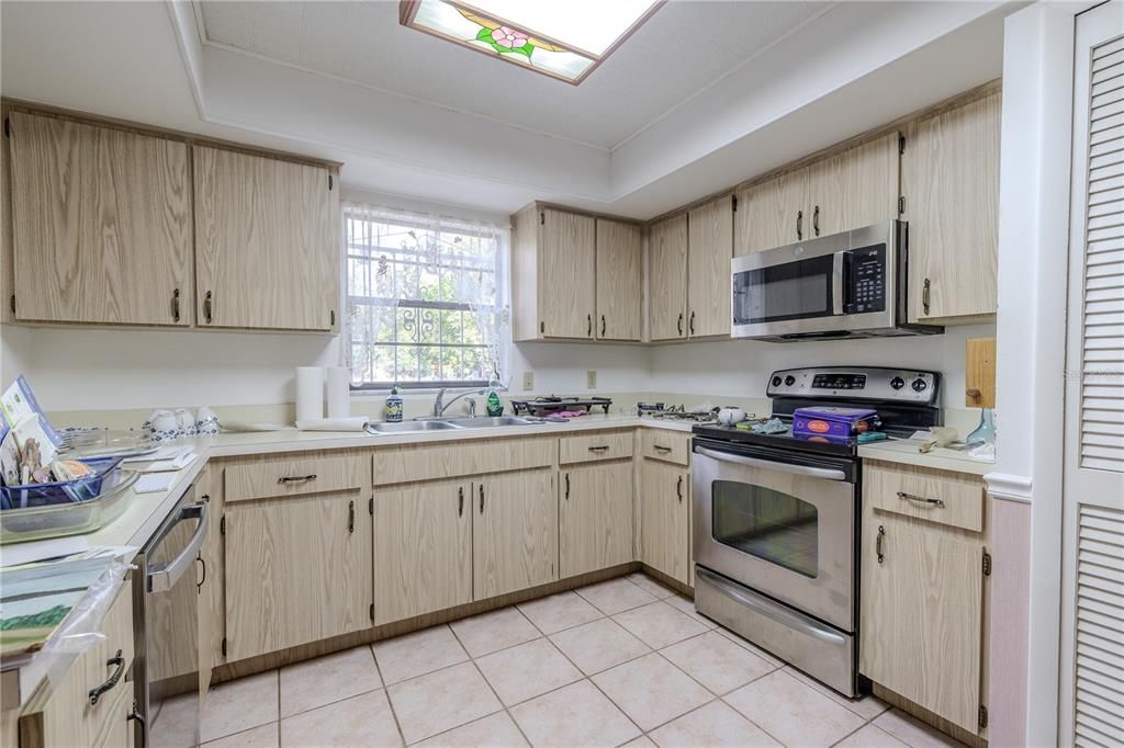 待售: $500,000 (3 贝兹, 3 浴室, 2446 平方英尺)