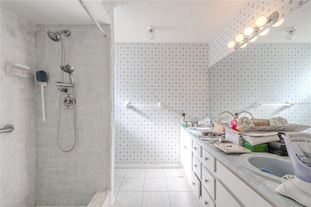 待售: $500,000 (3 贝兹, 3 浴室, 2446 平方英尺)