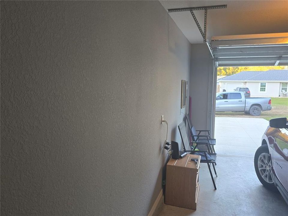 For Sale: $229,500 (3 beds, 2 baths, 1243 Square Feet)