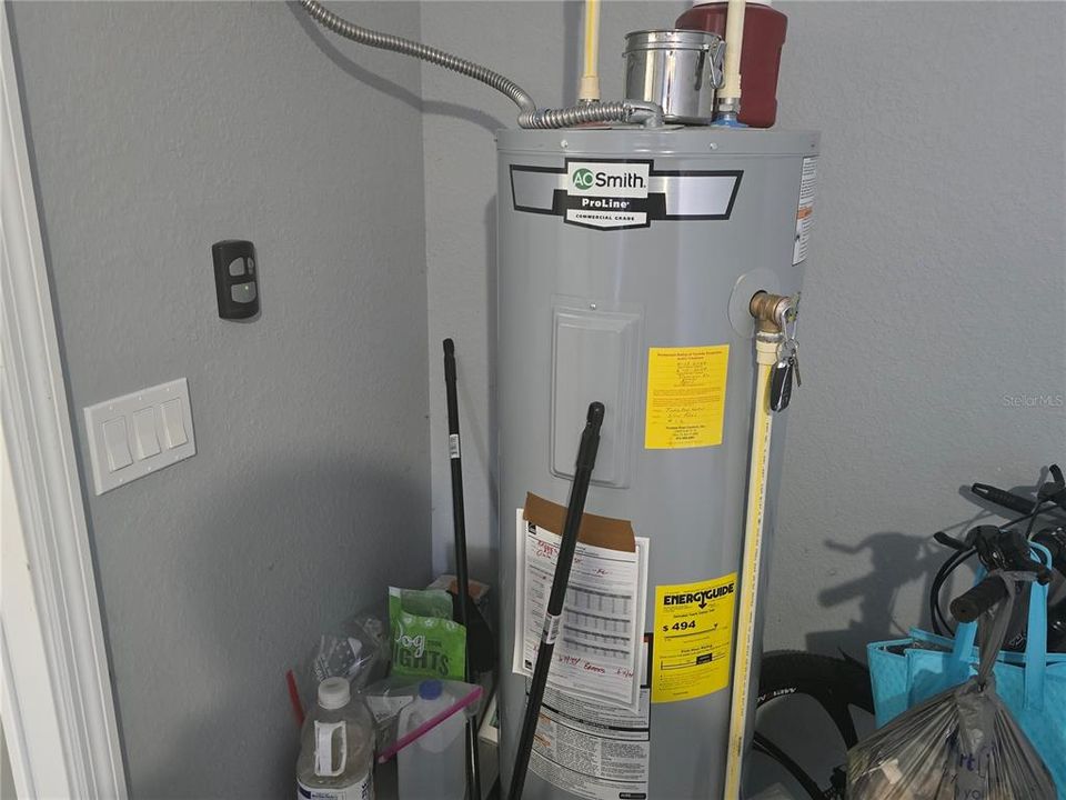 For Sale: $229,500 (3 beds, 2 baths, 1243 Square Feet)