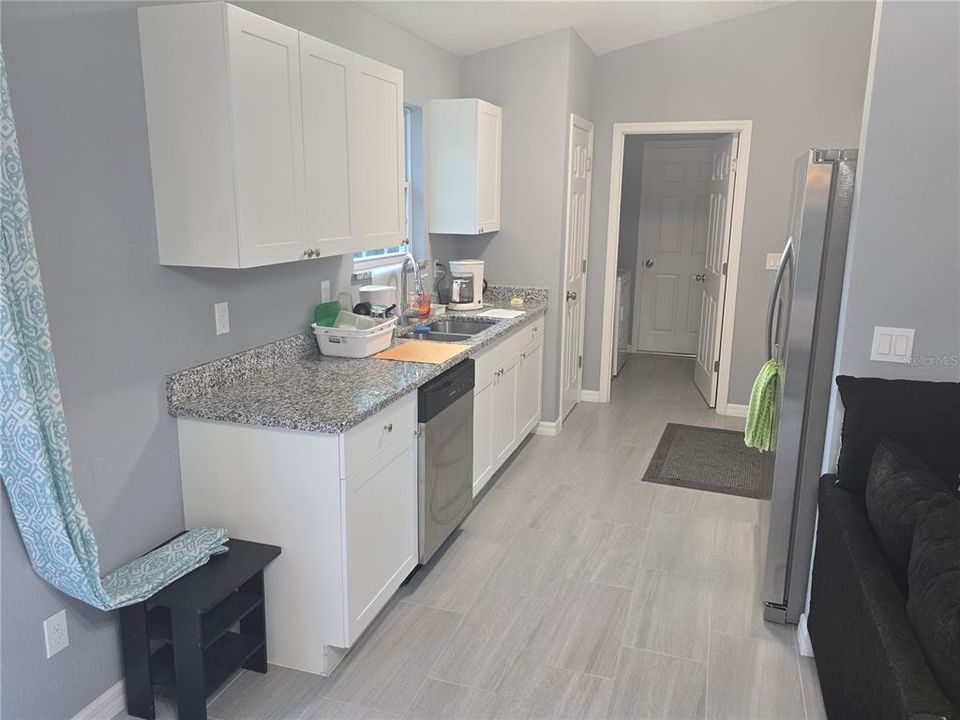 For Sale: $229,500 (3 beds, 2 baths, 1243 Square Feet)