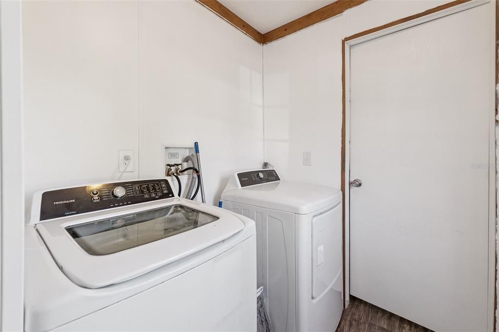 En Venta: $189,999 (2 camas, 2 baños, 728 Pies cuadrados)