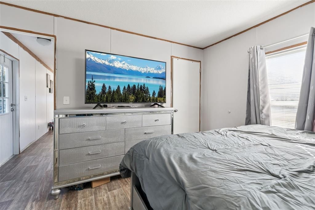 En Venta: $189,999 (2 camas, 2 baños, 728 Pies cuadrados)